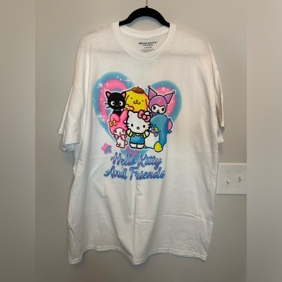 Hello Kitty And Friends Heart Airbrush Shirt Sz 2XL - Picture 2 of 5